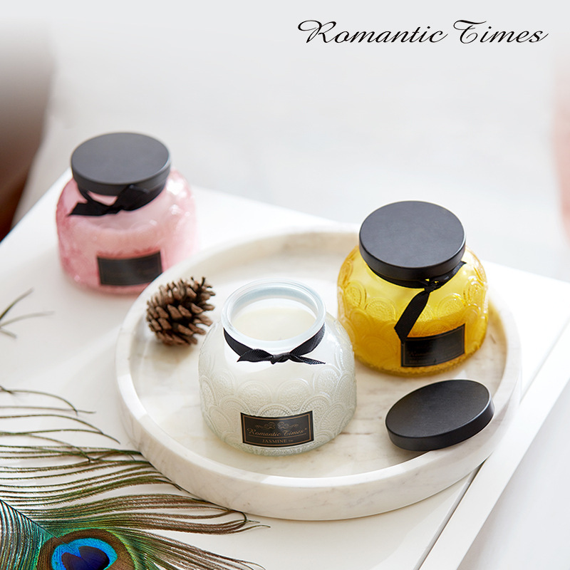 Best quality scented soy wax candle in black glass candle jar