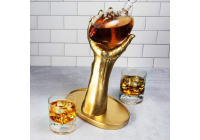 How to clean glass decanter