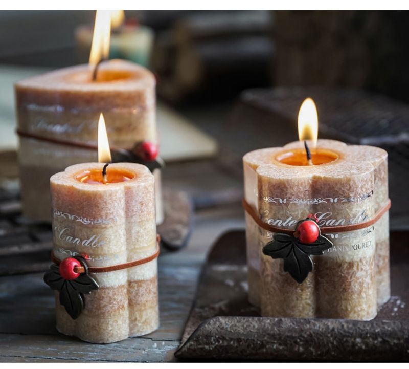 Custom Christmas soy candle cylinder smokeless with different shape