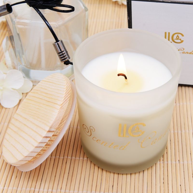 350ml white frosted cylinder candle holder with bamboo lid and color box 