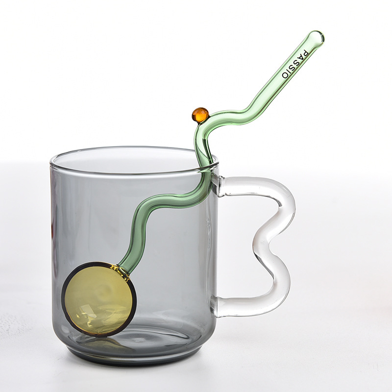 Wholesale bulk creative glass mug with spoon in different colors 