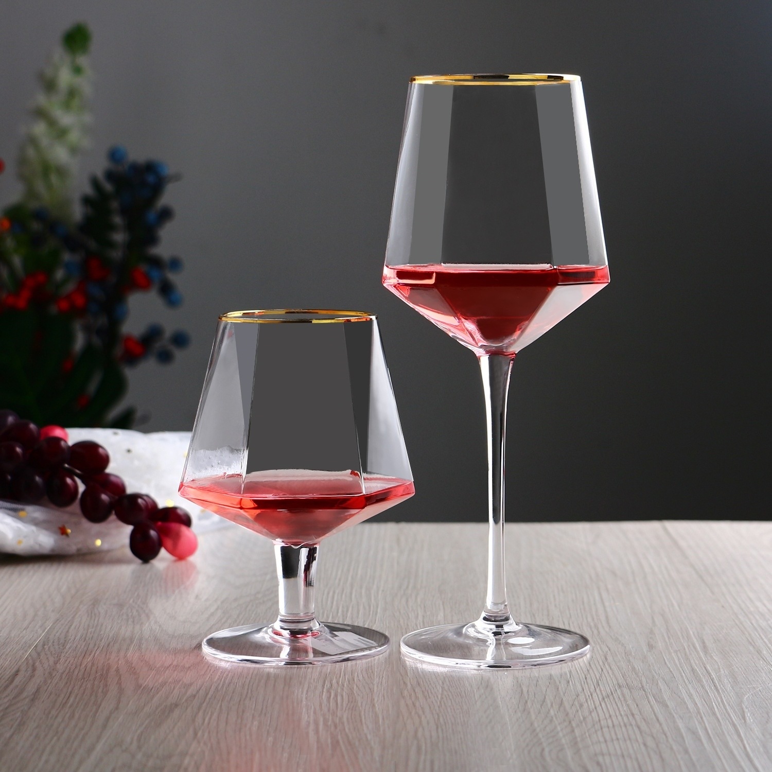 Luxury custom hand-blown red wine glass pure hand-painted gold crystal hexagon brandy glass goblet