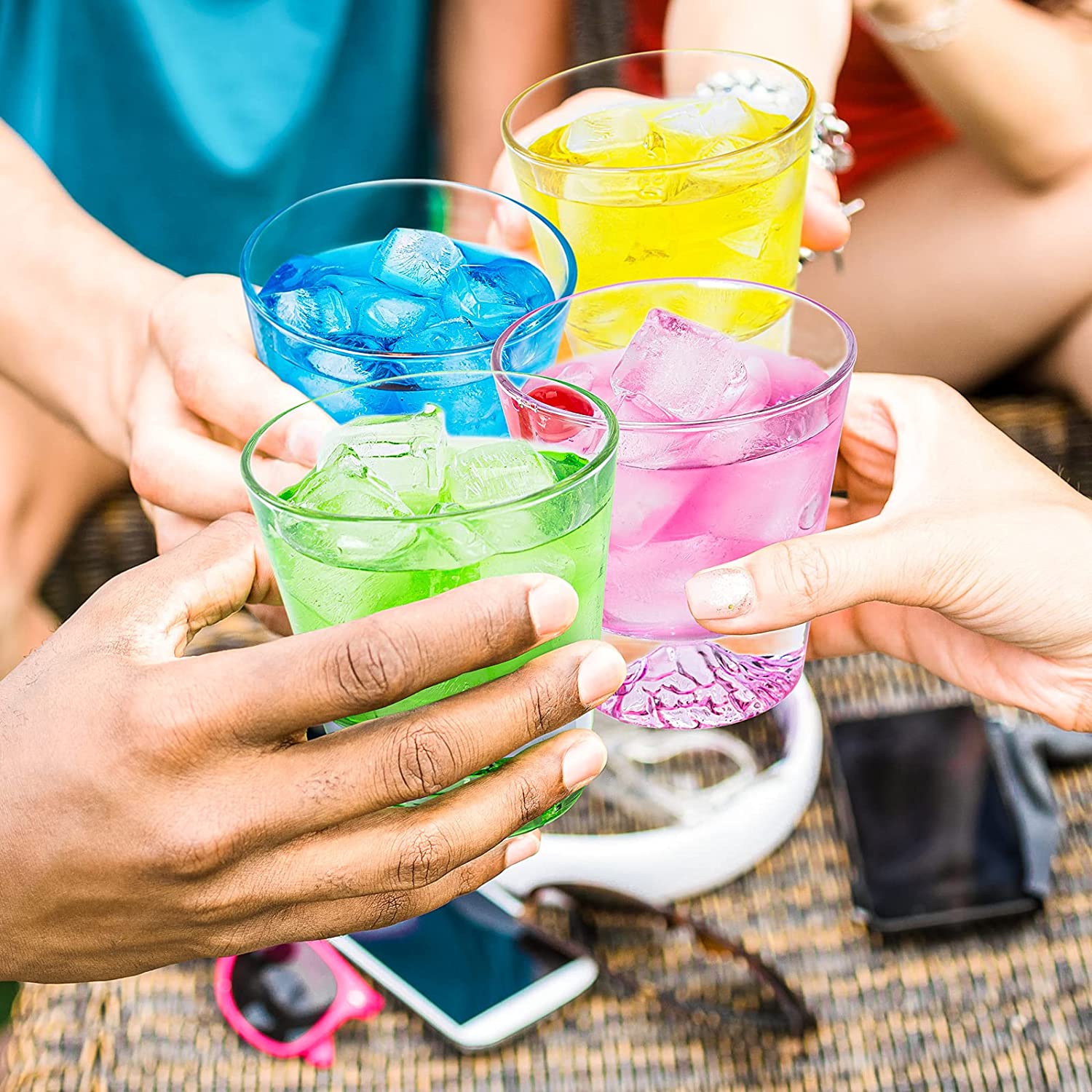 Glassware set for mixed drinks, cocktails, whisky, water Juice Glass with bottom unique design