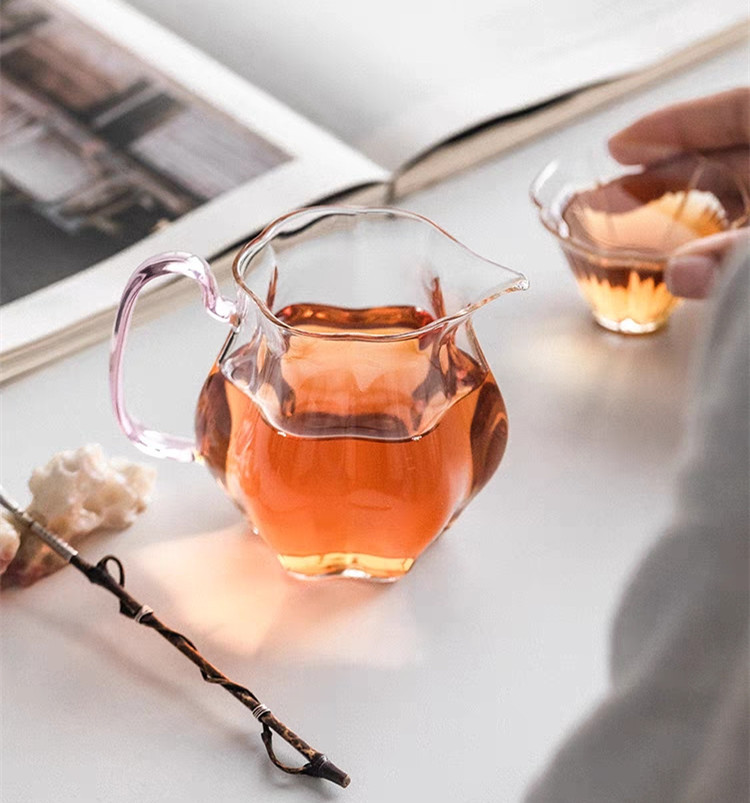 Heat-resistant glass transparent tea divider with handle Household tea cup tea set