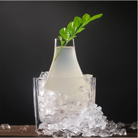 Latest Cocktail Glass For Bar 2023 Distinctive Guanyin Bottle Cocktail Cup Lead Free Glass Mixed Drink Cup Smoothie Juice Mug