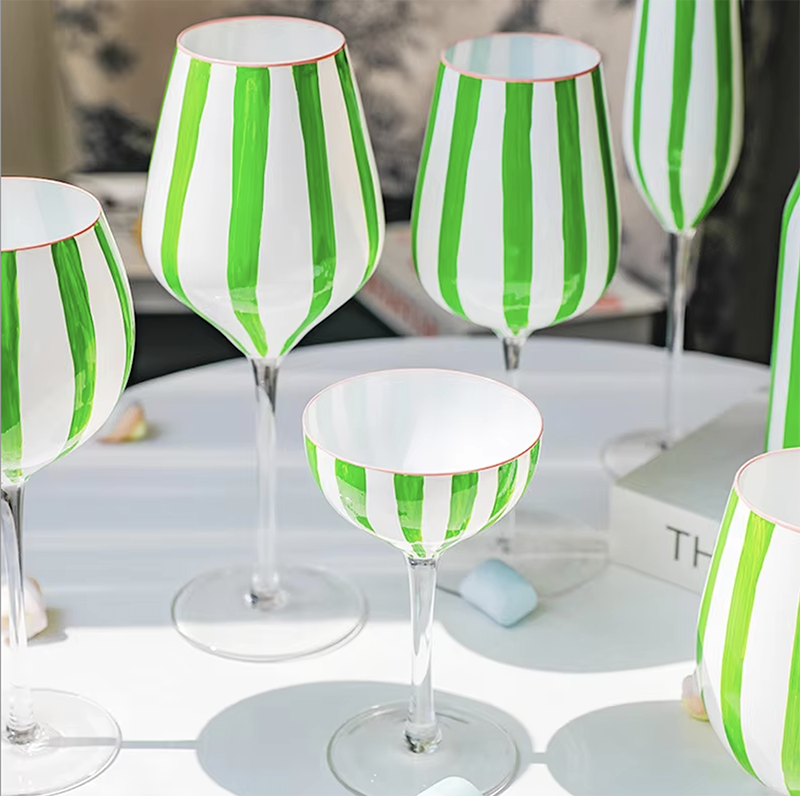 Glass kitchenware creative glass goblet from China direct factory 