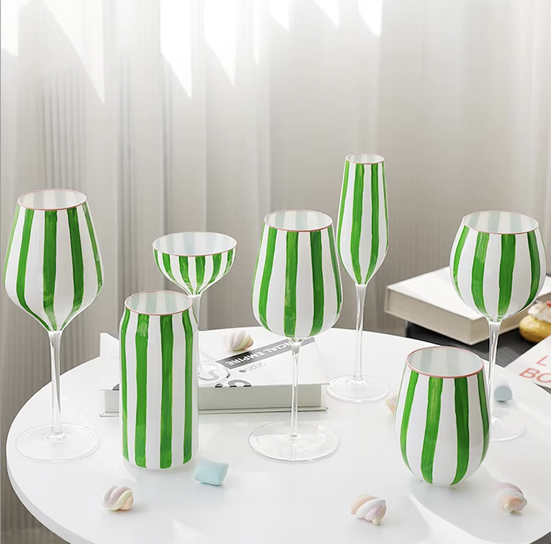Glass kitchenware creative glass goblet from China direct factory 