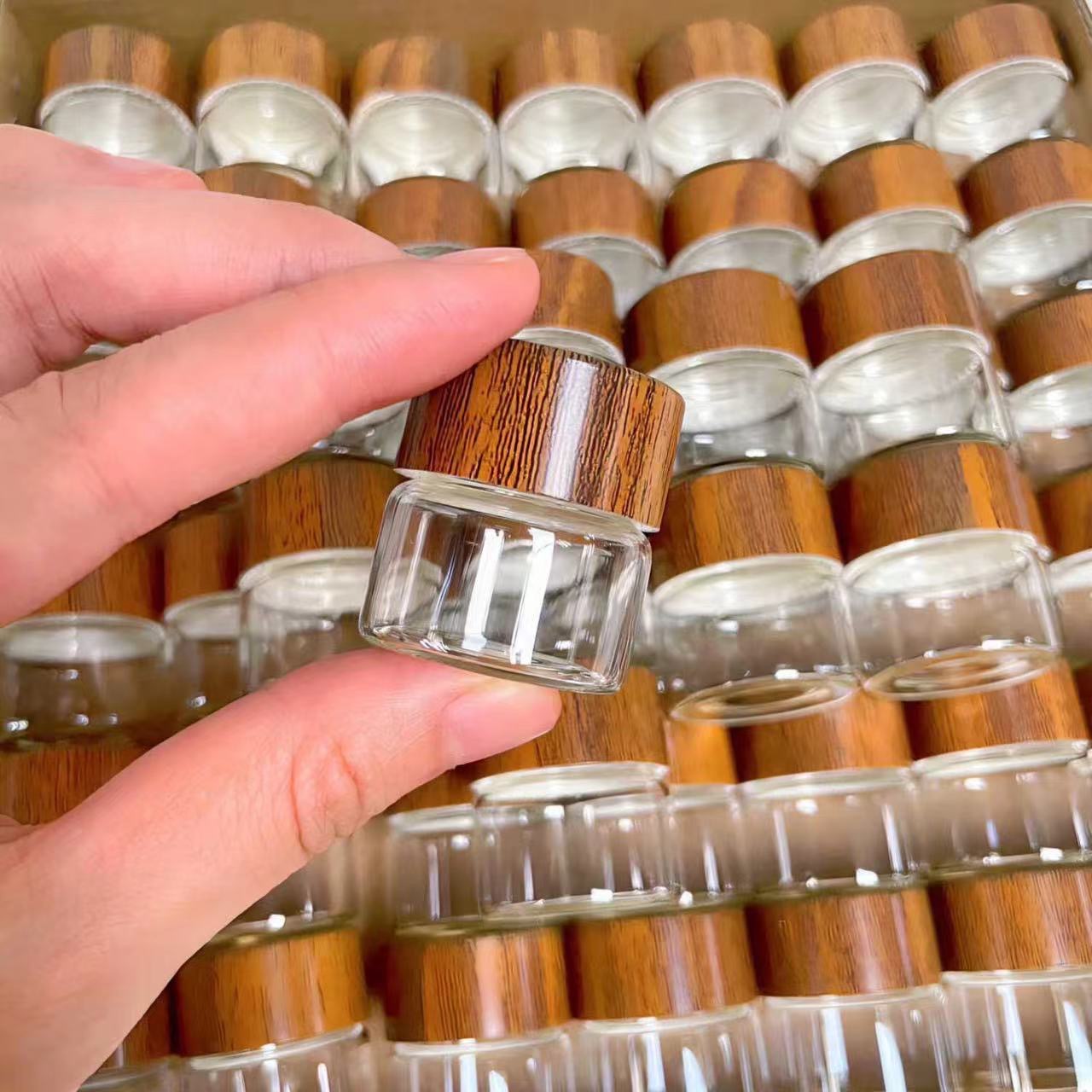 Mini glass airtight jars food grade containers for coffee powder, golden beans, portable storage bottles for tea, small empty jars
