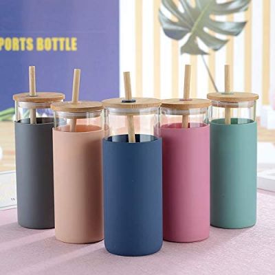 20oz Glass Beverage Bottles water Silicone outer ring with bamboo lid and straw lead free glass bottle 568ml