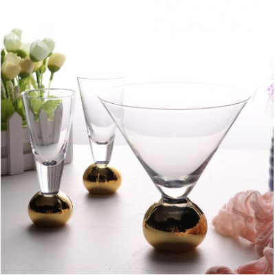 Creative Gold Ball Glass Cocktail Drinking Glasses Martini Champagne Goblet Ice Cream Dessert Cup Light Luxury Drinking Utensils