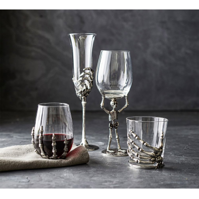Wine glass goblet gift set custom hand painted wine glasses